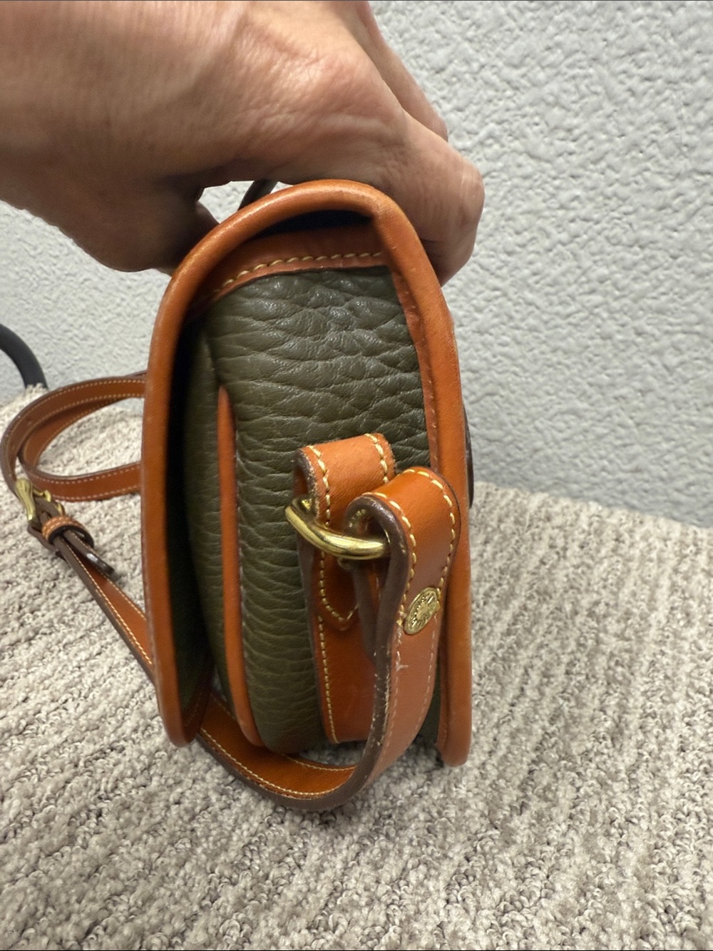 Rare Vintage Dooney & Bourke Olive Equestrian Tack Crossbody Saddle Bag - Picture 4 of 14